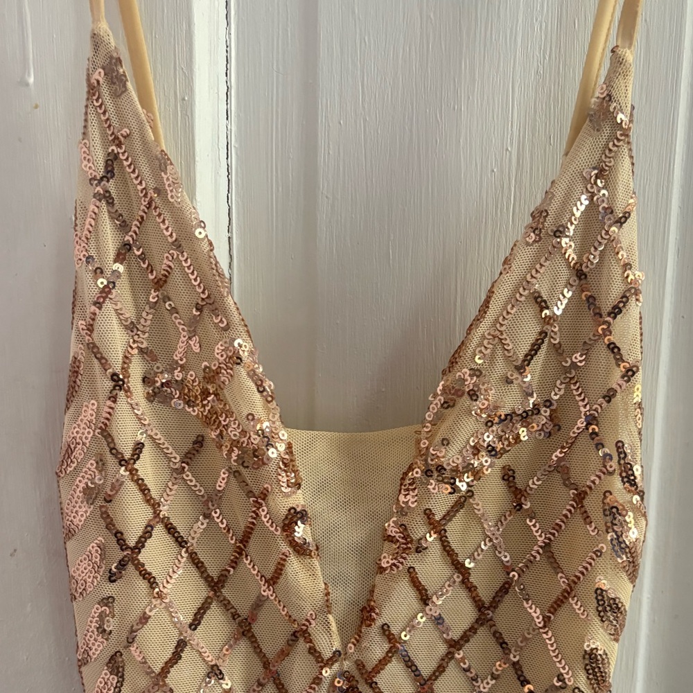 Prom Dress - Picture 4 of 6